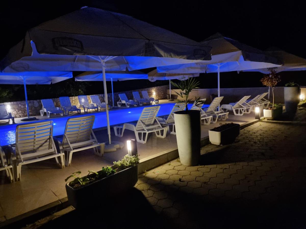 Pension Riviera-Silo Екстериор снимка